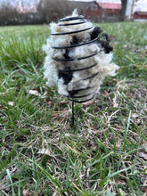 Ladda upp bild till gallerivisning, Spiral för trädgårdsull